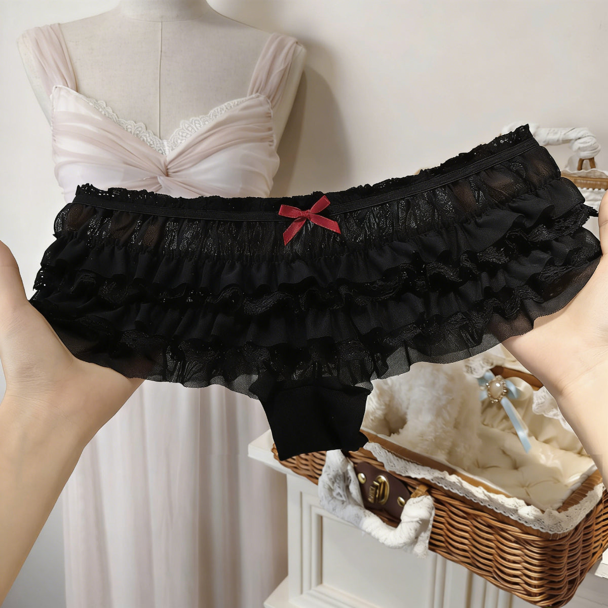 QS Bow Ruffled Lace Panties (4 Packs)