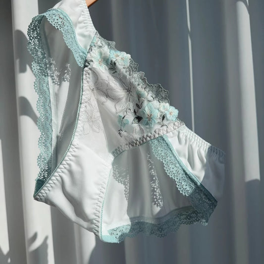 QS Embroidered Floral Lace-trim Panties (4 Packs)