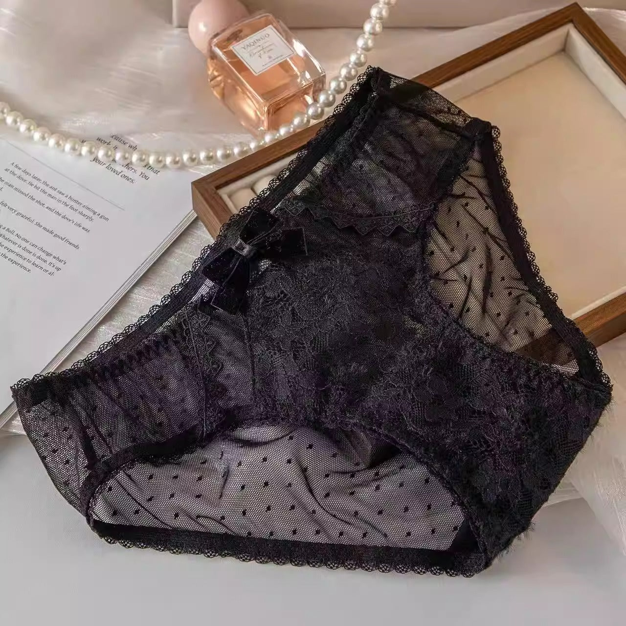 QS Floral Lace Bow Briefs (4 Packs)