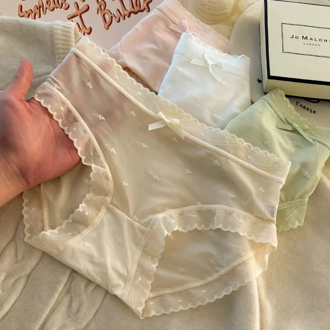 QS Lace-trimmed Briefs (4 Packs)