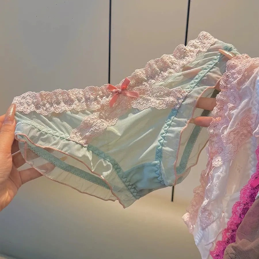 QS Sweet Lace Cross Bow Briefs (4 Packs)