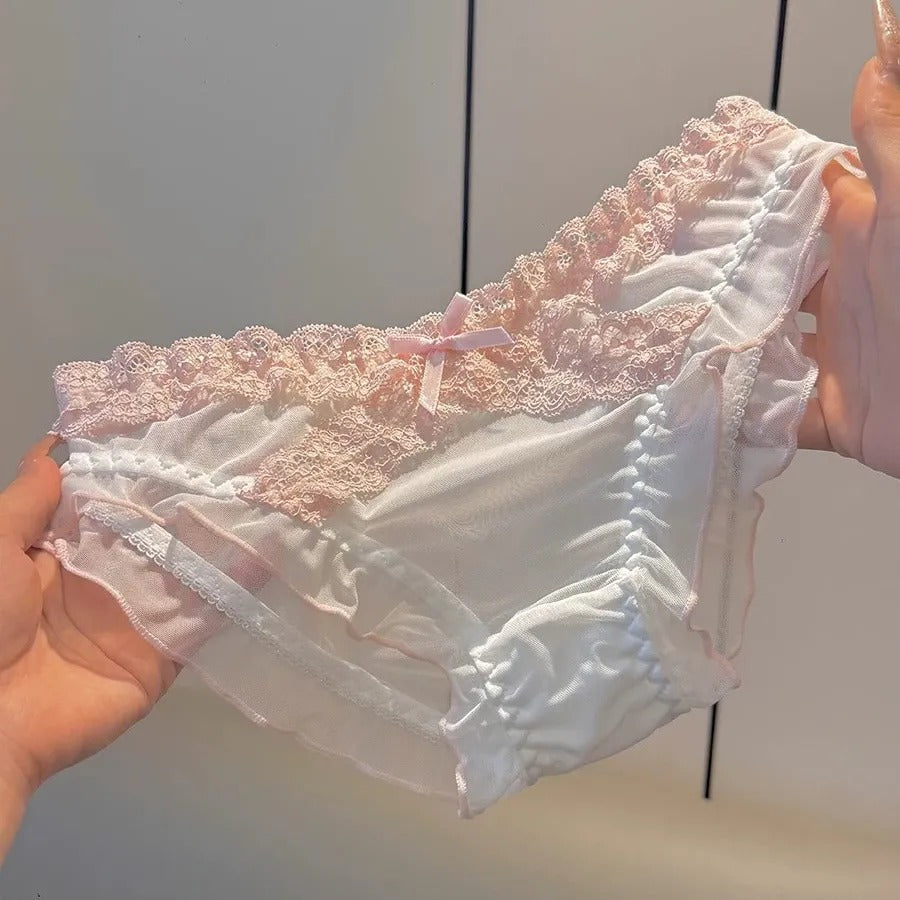 QS Sweet Lace Cross Bow Briefs (4 Packs)