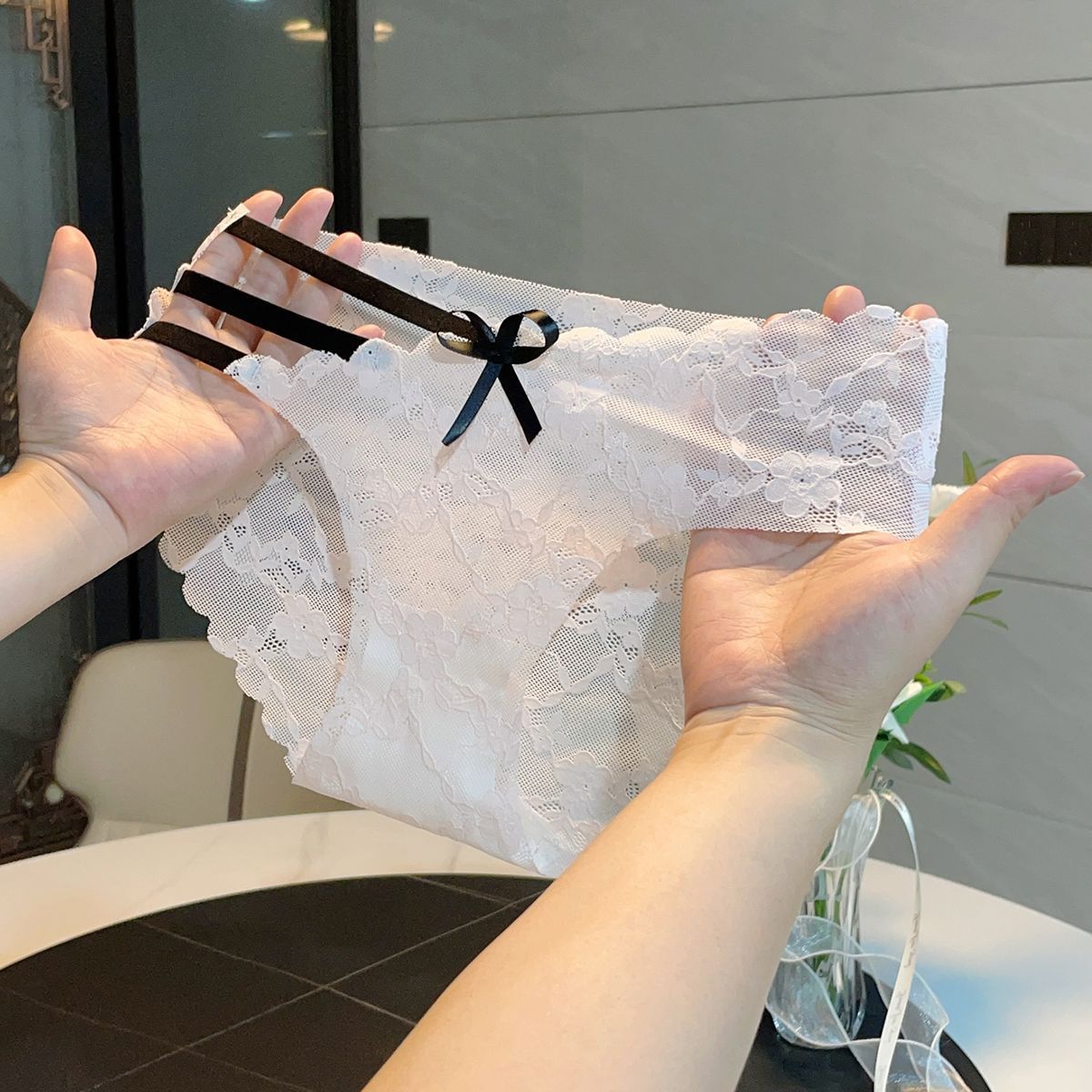 QC Lace Bow Girl's Briefs