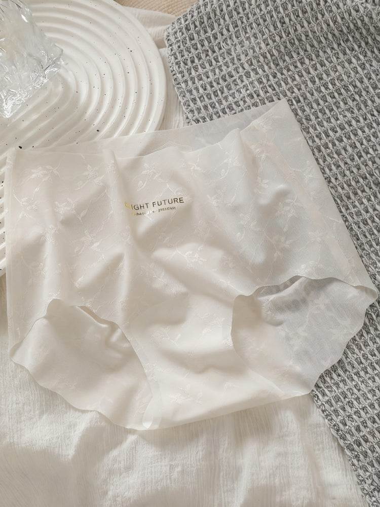 QS Lace Jacquard Seamless Panties (4 Packs)