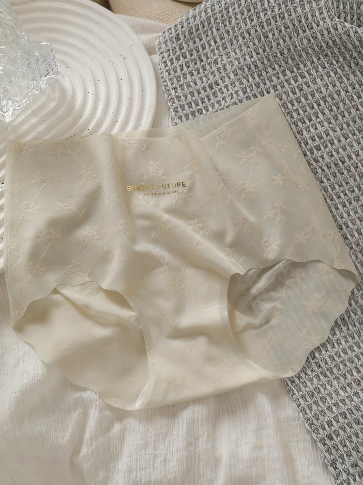 QS Lace Jacquard Seamless Panties (4 Packs)