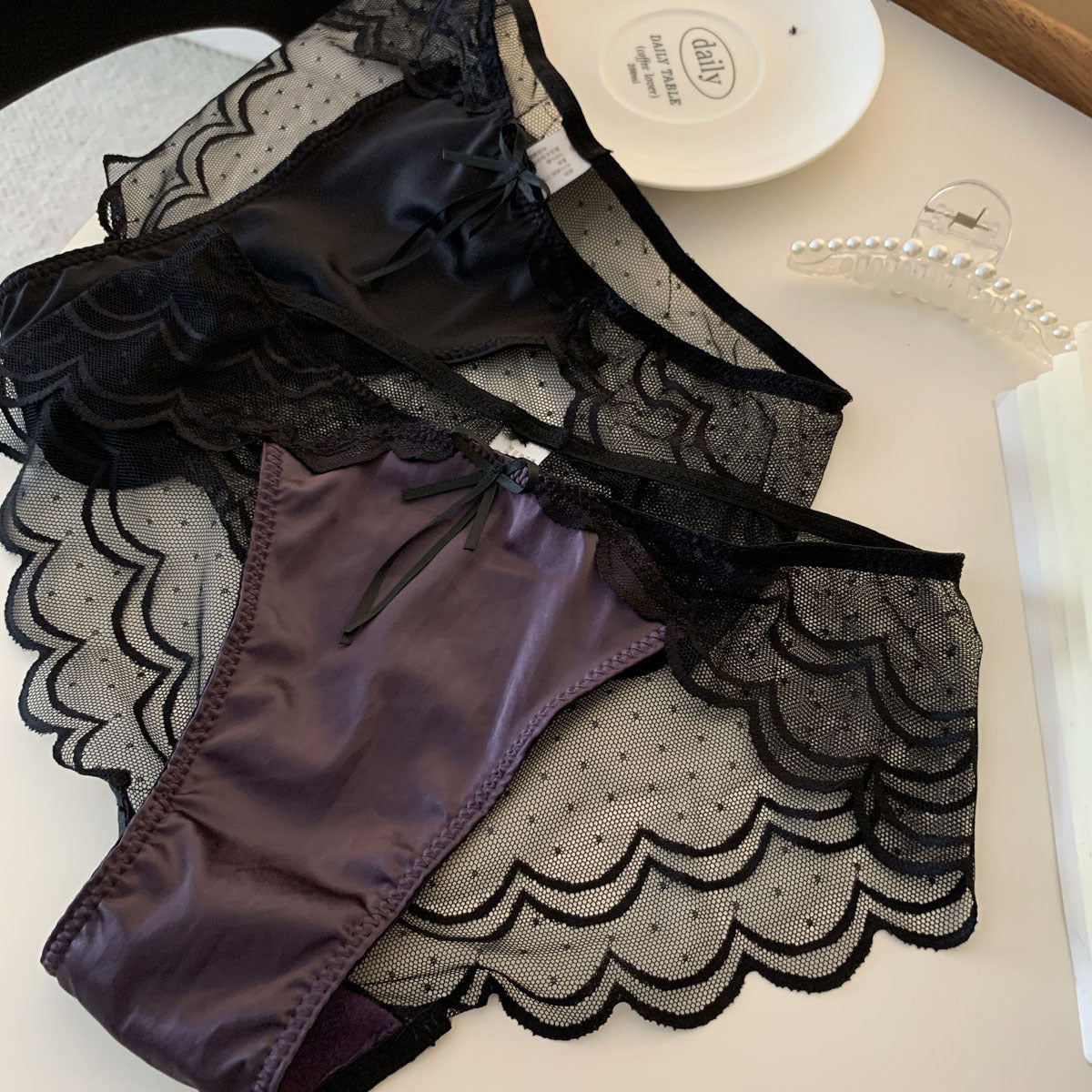 MB Velvet Wave Lace Panty