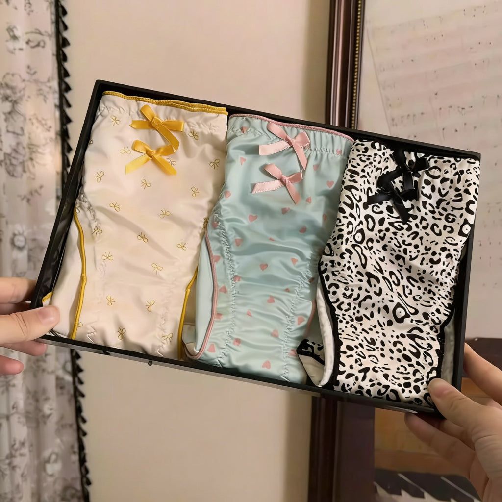 QS Satin Bow Cutout Briefs (4 Packs)