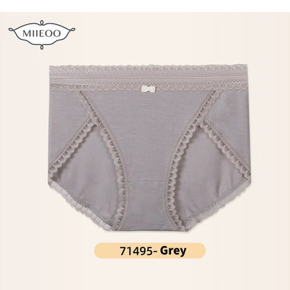 QS High-slit Lace Trim Panties (4 Packs)
