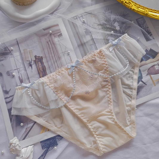 QS Romantic Floral Embroidered Panties (4 Packs)