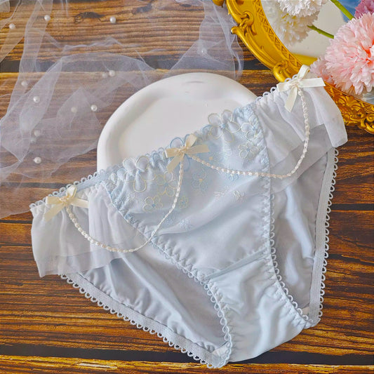 QS Romantic Floral Embroidered Panties (4 Packs)