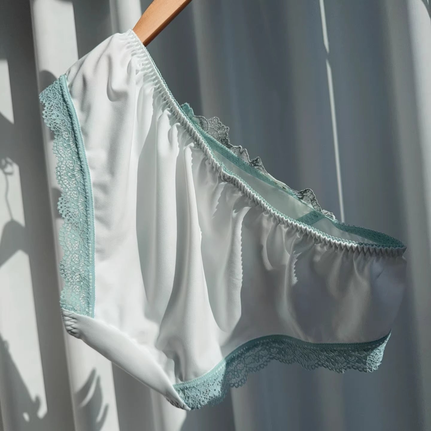 QS Embroidered Floral Lace-trim Panties (4 Packs)