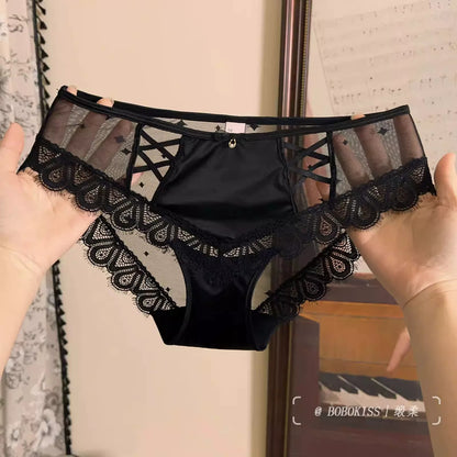 QS Cross-strap Lace Panties