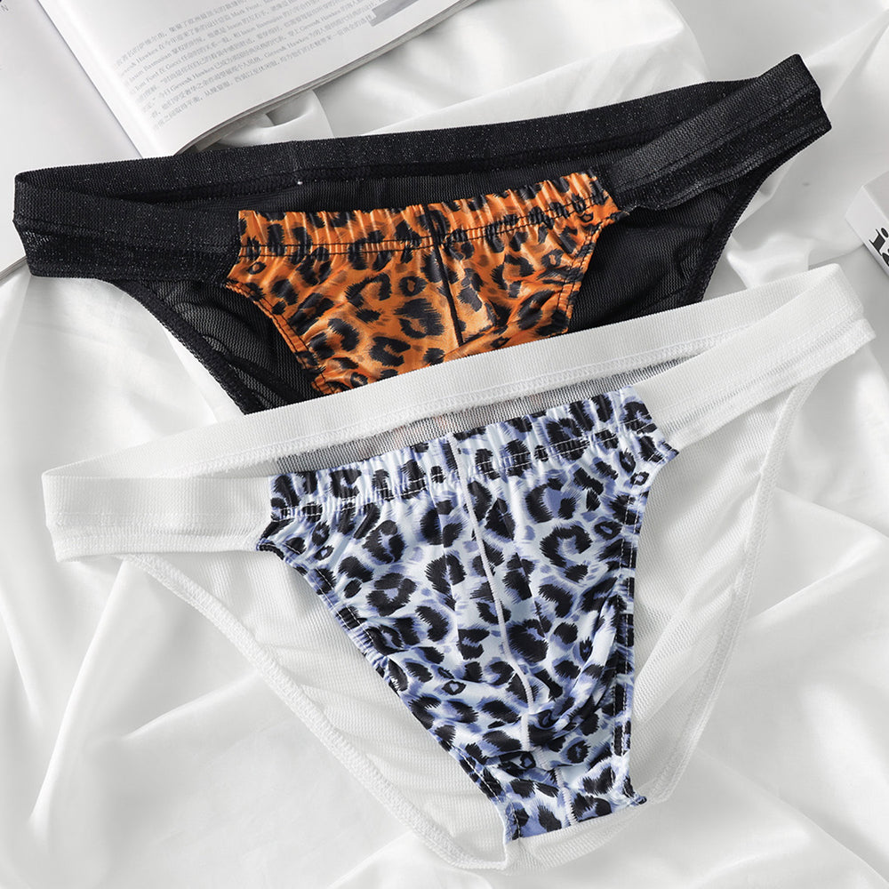 Leopard print transparent butt-covering briefs