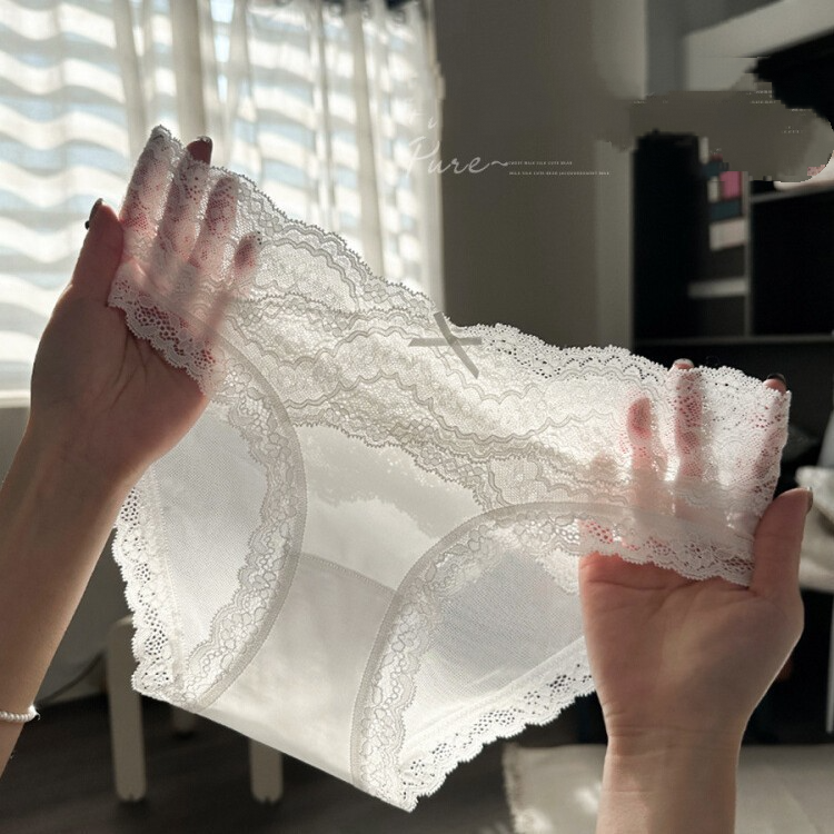 QC New French-style Lace Satin Ice Silk Seamless Panties