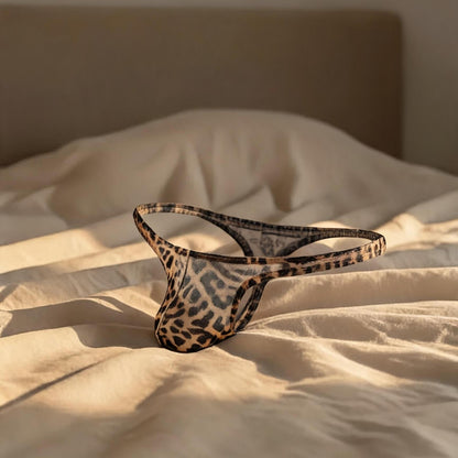 ZD Eye‑Catching Animal‑Print Sexy Men Thong