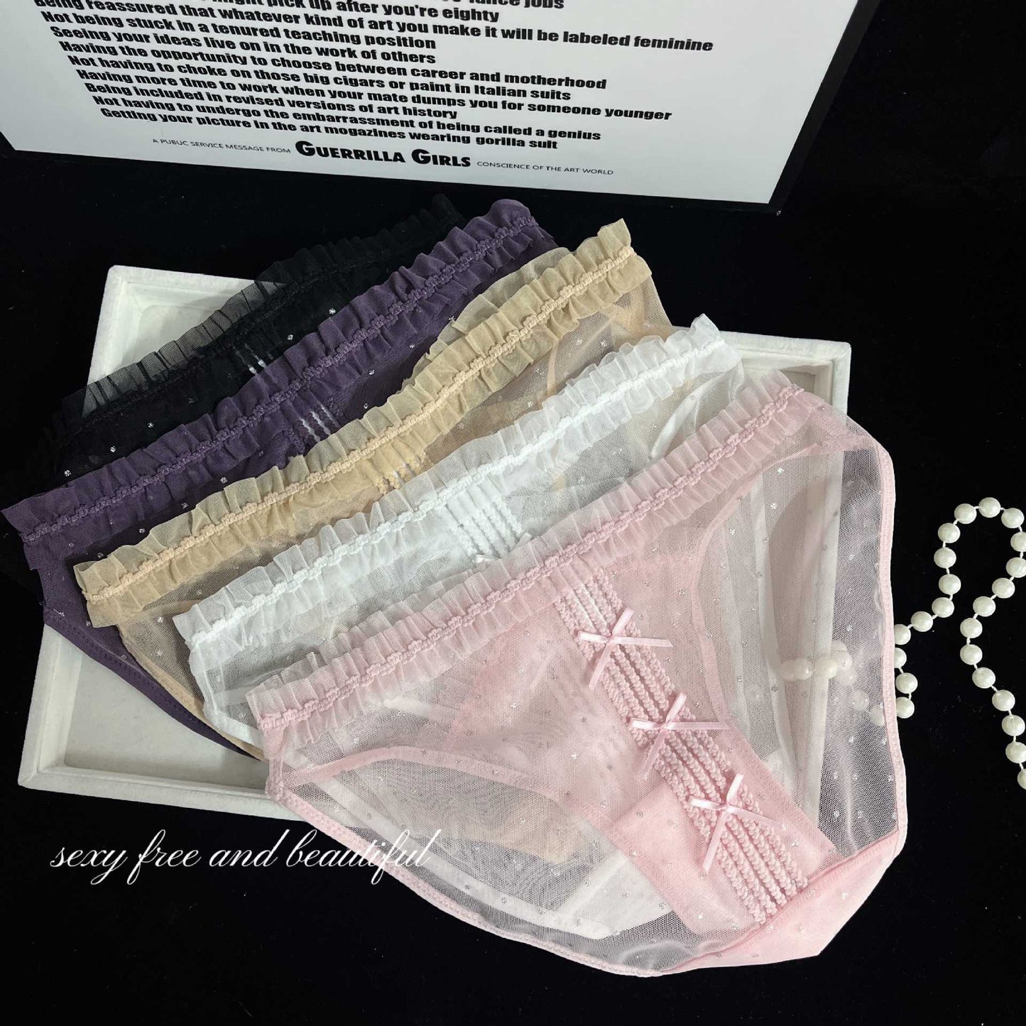 ZD Pleated Lace Detail