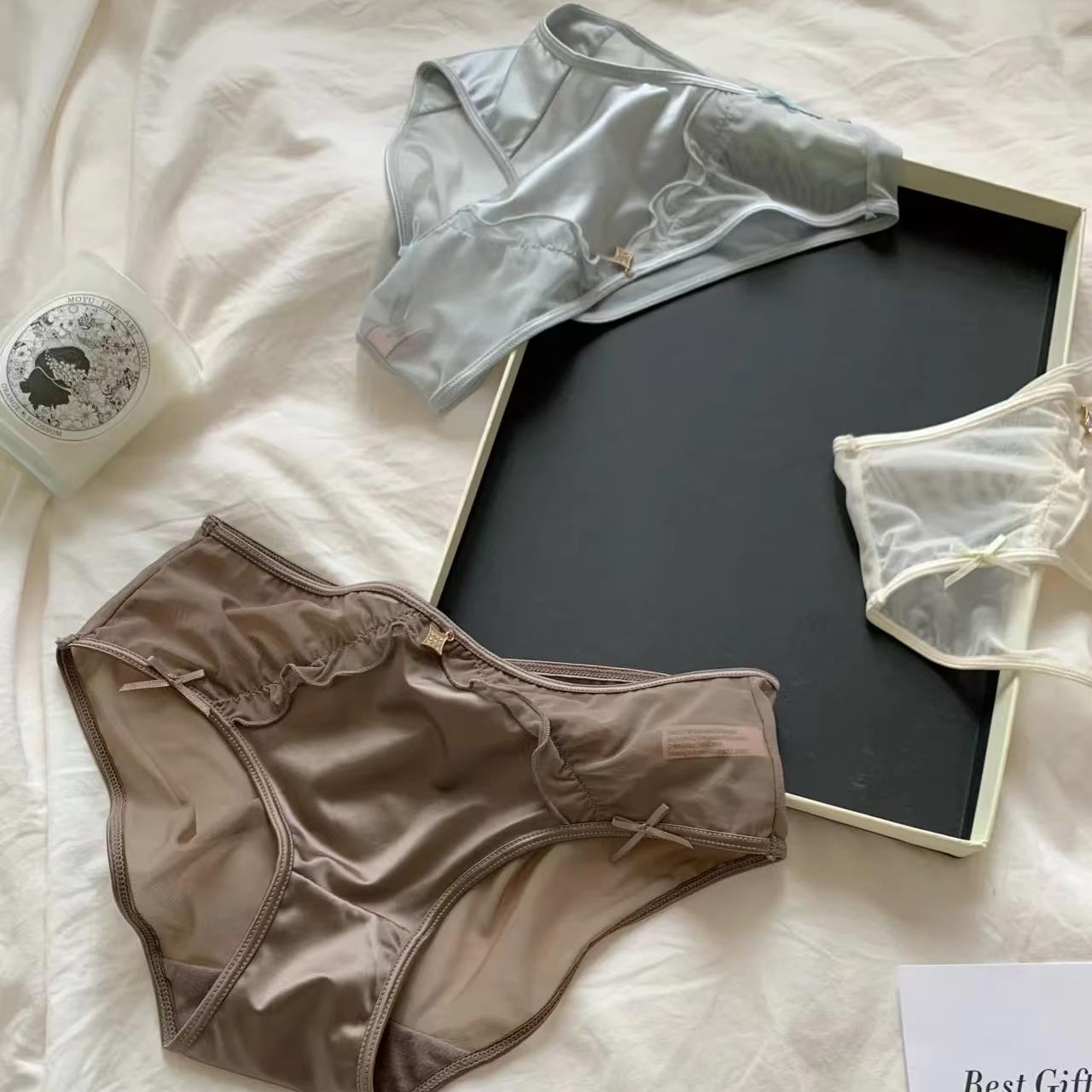 ZD Silk Charmeuse & Lace