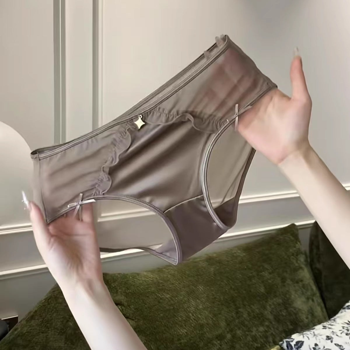 ZD Silk Charmeuse & Lace