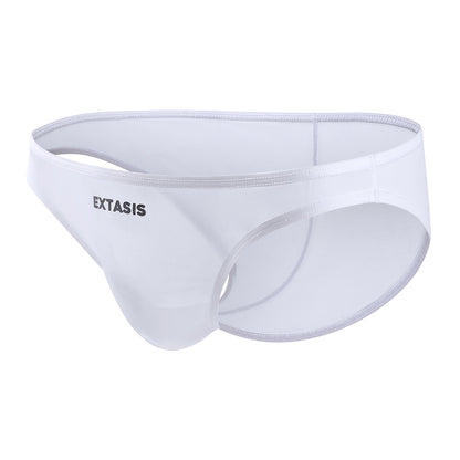 Sexy and seamless briefs