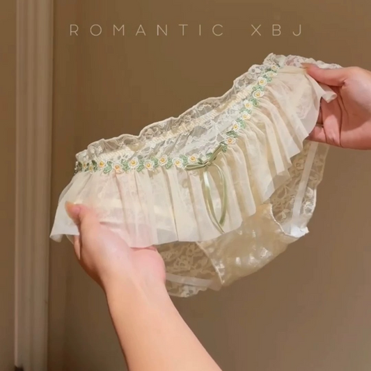 QS Ruffled Daisy Lace Panties