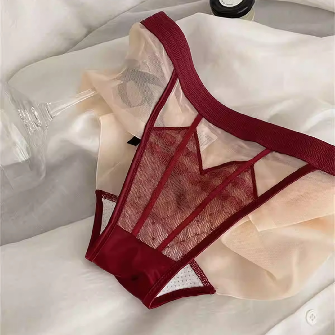 QS Seamless Lace Panties (3 Packs)